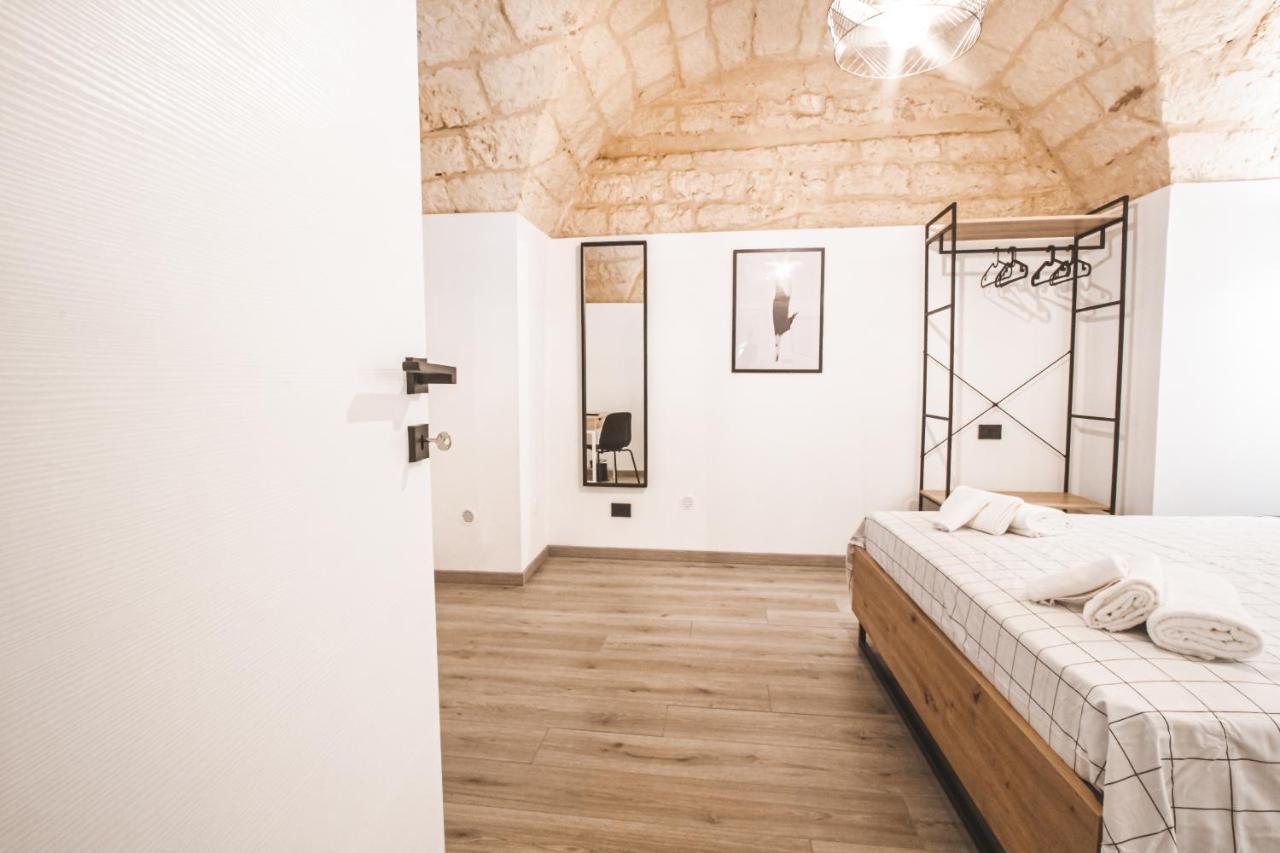 Sanavar Apartment Bari Bagian luar foto