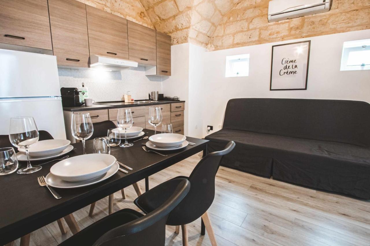 Sanavar Apartment Bari Bagian luar foto